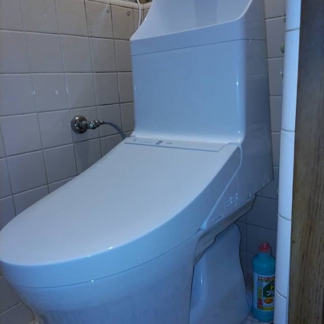 トイレの交換（2024年8月のInstagram投稿）